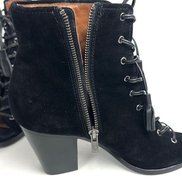 Frye Black Suede Leather Dani
Whipstitch Peep Toe Lace zip Booties block Heel 8 - Picture 9 of 13